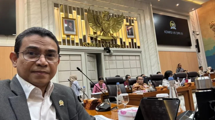Hendry Munief Dorong Ekosistem Kendaraan Listrik Tak Berhenti di Pabrik