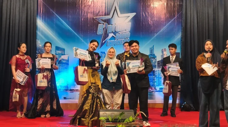 Arina dan Theo Juara Bintang Radio RRI Pekanbaru