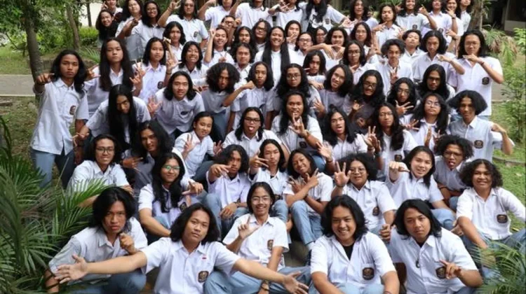 Rambut sebagai Ekspresi Diri: antara Kebebasan Individu dan Batasan Aturan