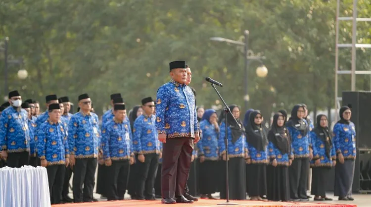 Wawako Sugiyarto Pimpin Upacara di Taman Bukit Gelanggang