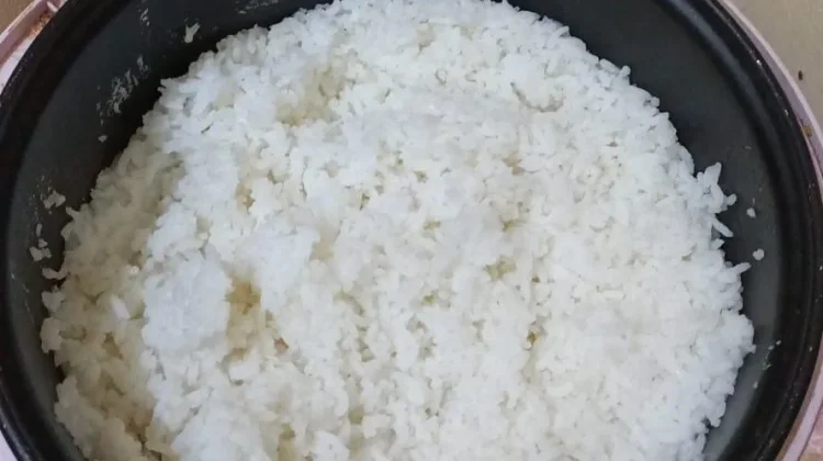 Rahasia Nasi Pulen, Tambahkan Sedikit Minyak
