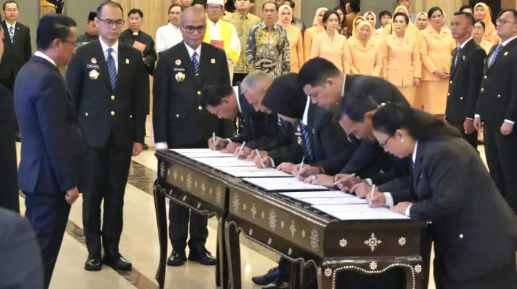 Menteri Hukum Lantik Pejabat Manajerial dan Non-Manajerial