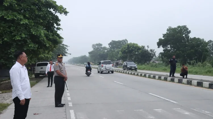 Pastikan Keselamatan Pelajar, Kapolres Kampar Tinjau Arus Lalu Lintas ...