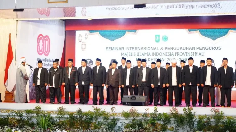 Pengurus MUI Riau Periode Baru Dikukuhkan