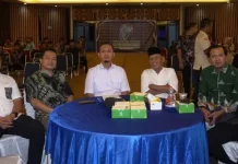 HMI Beri Penghargaan Anggota Kehormatan Kepada Wali Kota Pekanbaru