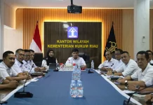 Kemenkum Riau Serahkan Hasil Analisis Perda Lahan Pangan Berkelanjutan