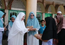 BKMT Inhil Berbagi Takjil Ramadan