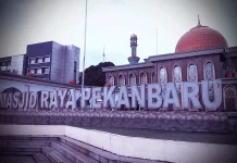 Masjid Raya Senapelan Bina 36 Anak Yatim
