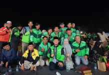 Wali Kota Pekanbaru Sahur Bareng Ribuan Ojol