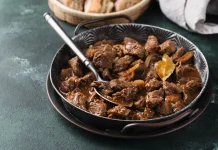 Rendang: Mahkota Kuliner Tradisi Lebaran di Indonesia