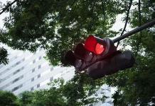 Makna Hidup dari Lampu Merah