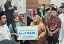 BPJS Ketenagakerjaan Duri Serahkan Santunan Kematian Rp42 Juta kepada Ahli Waris