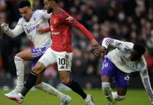 Manchester United Bangkit, Taklukkan Aston Villa 3-1 Dramatis
