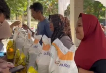 Ribuan KK di Pekanbaru Terima Bantuan Pangan