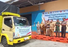 Plt Gubernur Riau Lepas Penyaluran Bantuan Pangan untuk Hampir 600 Ribu Keluarga