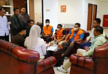 Tiga Tersangka Korupsi Dana PI 10 Persen SPRH Resmi Ditahan di Pekanbaru