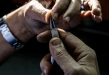 Manfaat Memotong Kuku Hari Jumat