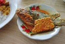 Pangek Ikan Nila Kuliner Tradisional Minangkabau Kaya Rasa dan Potensi Ekonomi