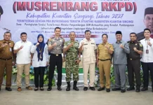 Bupati Kuanasing Ajak Perkuat Persatuan Bangun Daerah