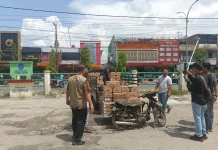 Pasokan Minyak Goreng Merk Kita di Pasar Pekanbaru Banyak