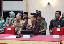 Kakanwil Kemenkum Riau Hadiri Pertemuan Bersama BAM DPR RI