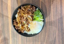 Beef Yakiniku Rice Bowl: Tren Kuliner Kekinian yang Praktis