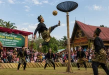 Sepak Rago Tinggi, Warisan Budaya Kuantan Singingi Sarat Nilai Kebersamaan