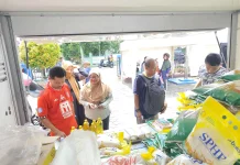Pemprov Riau Gelar Pasar Murah Kendalikan Inflasi