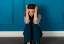 Mengenal Panic Attack: Gejala, Penyebab, dan Cara Mengatasinya