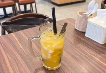 Es Jeruk Kelapa: Comfort Drink Ditengah Terik Matahari