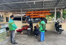 Solusi Nyata di Jalanan: Bengkel Gratis Brimob Riau Ringankan Beban Ojol