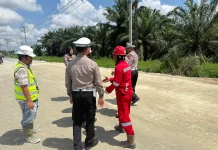 Ditlantas Polda Riau Terapkan Rekayasa Buka-Tutup Jalan di Area Proyek KM 83