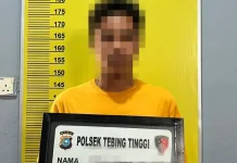 Miliki Sabu, RS ditangkap Unit Reskrim Polsek Tebing Tinggi.