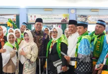 Ratusan Jemaah Haji Berangkat dari Batam