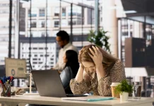 Tips Menghindari Burnout di tengah Tekanan Kerja