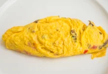 Mengenal Perbedaan Telur Dadar dan Omelet untuk Keluarga
