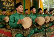 Denting Religi dan Budaya Kompang Melayu Tetap Bergema di tengah Modernisasi