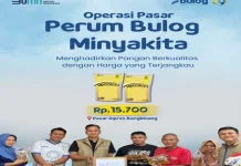 Bulog Kantor Cabang Kampar Gelar Operasi Pasar Minyakita