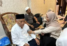 Persiapan ARMUZNA, Petugas Kesehatan Kloter BTH 04 Intensif Periksa Jamaah