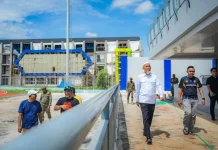 Walikota Dumai Tinjau Tribun Stadion Wan Dahlan Ibrahim dan Pembangunan GOR