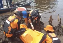 Tim SAR Temukan Korban Jatuh dari Pompong di Selat Rupat