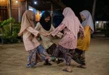 Tong Along-Along, Permainan Anak Melayu yang Hadirkan Tawa Selepas Mengaji
