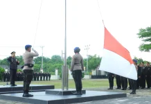 Peringati Hari Lahir Pancasila 2026, Sejumlah Personil Dihadiahi Bibit Pohon