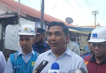 Pemko Pekanbaru Survei Instalasi Listrik Rumah Warga Berpenghasilan Rendah