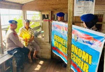 Sat Polairud Polres Meranti Salurkan Sembako lewat Program JALUR.