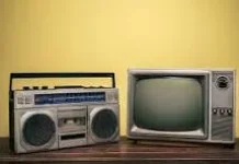 Perkembangan Industri Televisi dan Radio di Indonesia di Era Digital