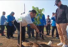Hari Lingkungan Hidup Sedunia 2026, Pemprov Riau Tanam Pohon dan Bersih-bersih