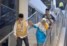 Kakanwil Kemenhaj Riau Sambut Langsung Kedatangan Jemaah Haji Kloter BTH-05