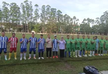 Eksibisi Sepak Bola Meriahkan HUT Pekanbaru ke-242 di Kecamatan Bukit Raya
