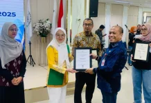 Kampar Raih Penghargaan Nasional Cakupan Imunisasi Tertinggi